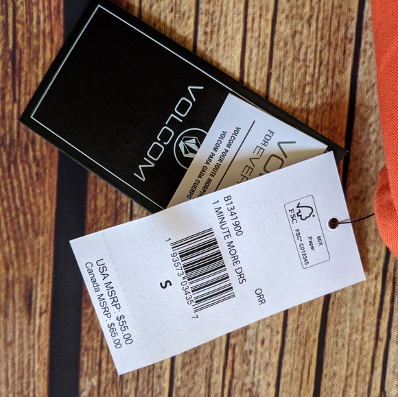 VOLCOM SUNDRESS WITH POCKETS - Picture 4 of 7